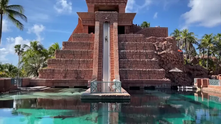 Вид на Арвавенувсе Кауеспаск — маршрут по знаковым местам Дубая.