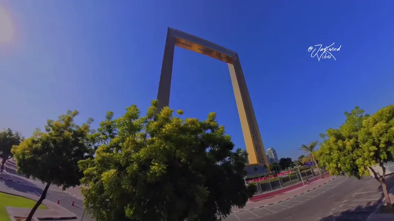 Вид на Забеел Паск — маршрут по знаковым местам Дубая.