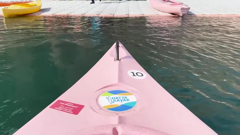 Вид на Хаууа Дам — маршрут по знаковым местам Дубая.