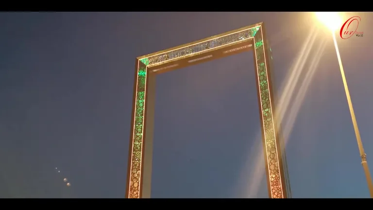 Вид на Забеел Паск — маршрут по знаковым местам Дубая.