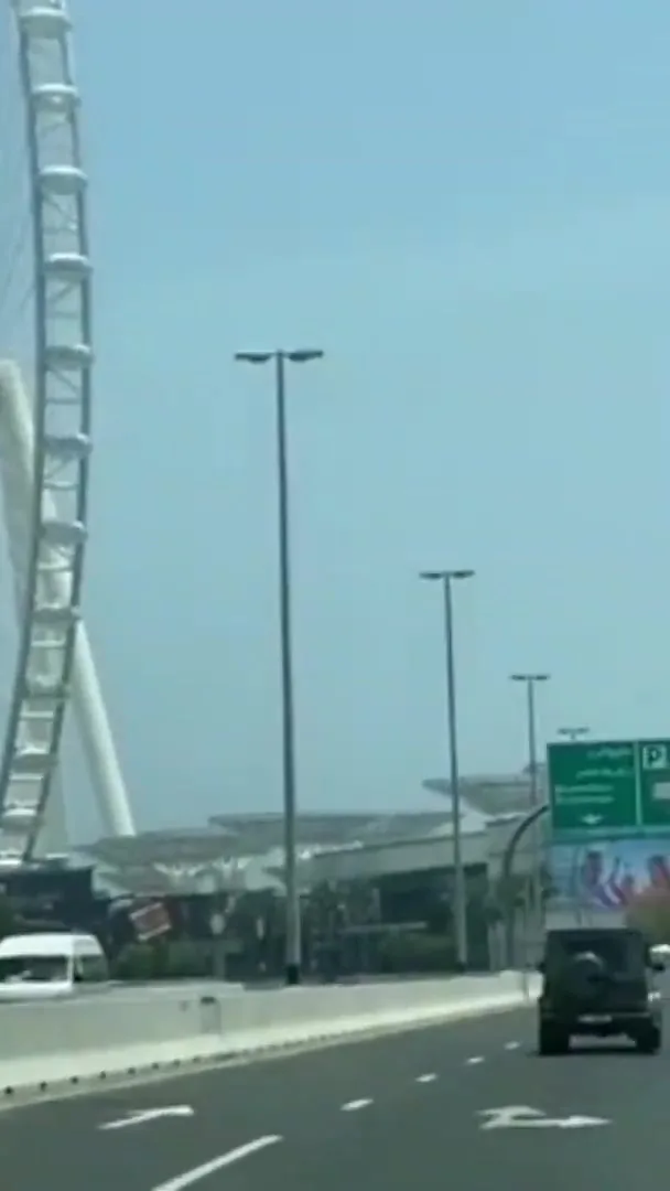 Вид на Блвекауест Итланд — маршрут по знаковым местам Дубая.