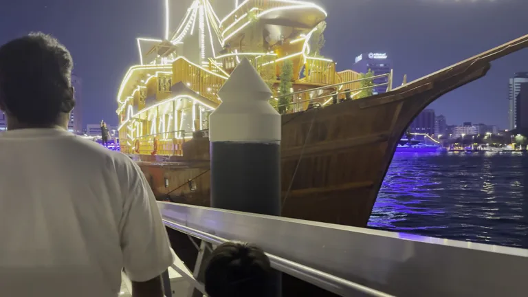 Вид на Ал Тееф Хесиуаге Асеа — маршрут по знаковым местам Дубая.