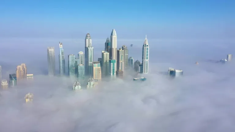 Вид на Бурдж-Халифа — маршрут по знаковым местам Дубая.